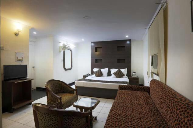 Super51Hotel Nowe Delhi Zewnętrze zdjęcie